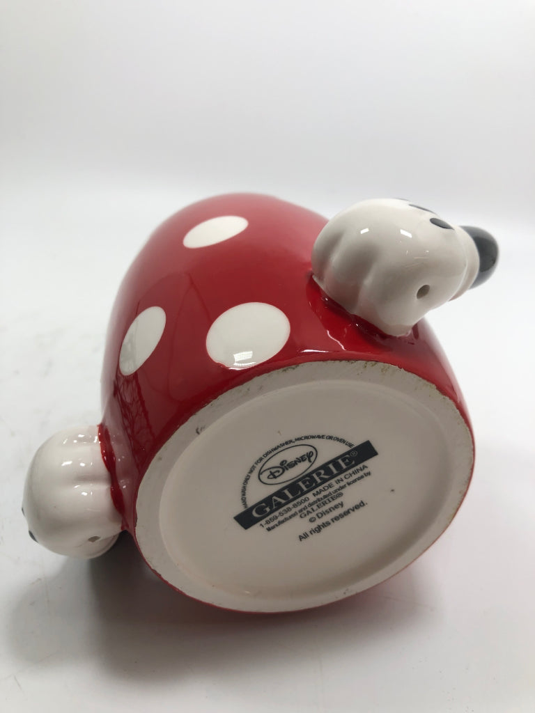 MINNIE MOUSE COFFEE MUG.