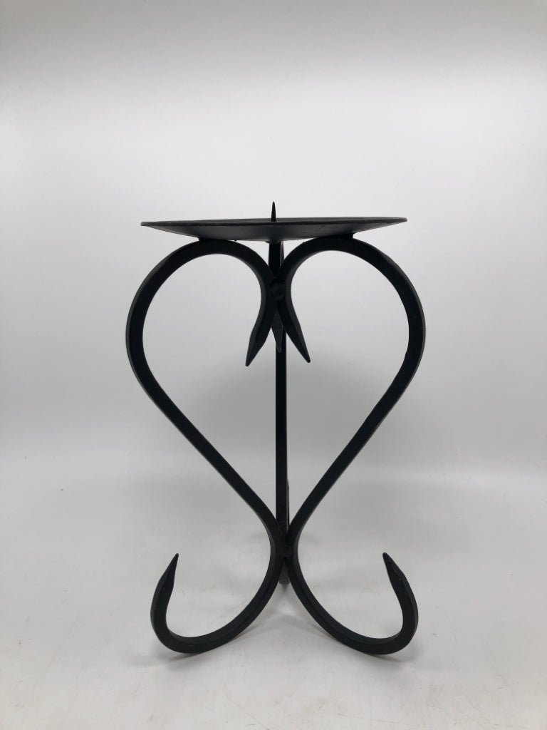 BLACK SCROLL METAL PILLAR CANDLE HOLDER.