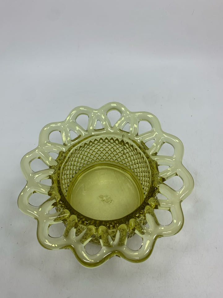 VTG CANDY BOWL W/ DIAMOND POINT PATTERN.