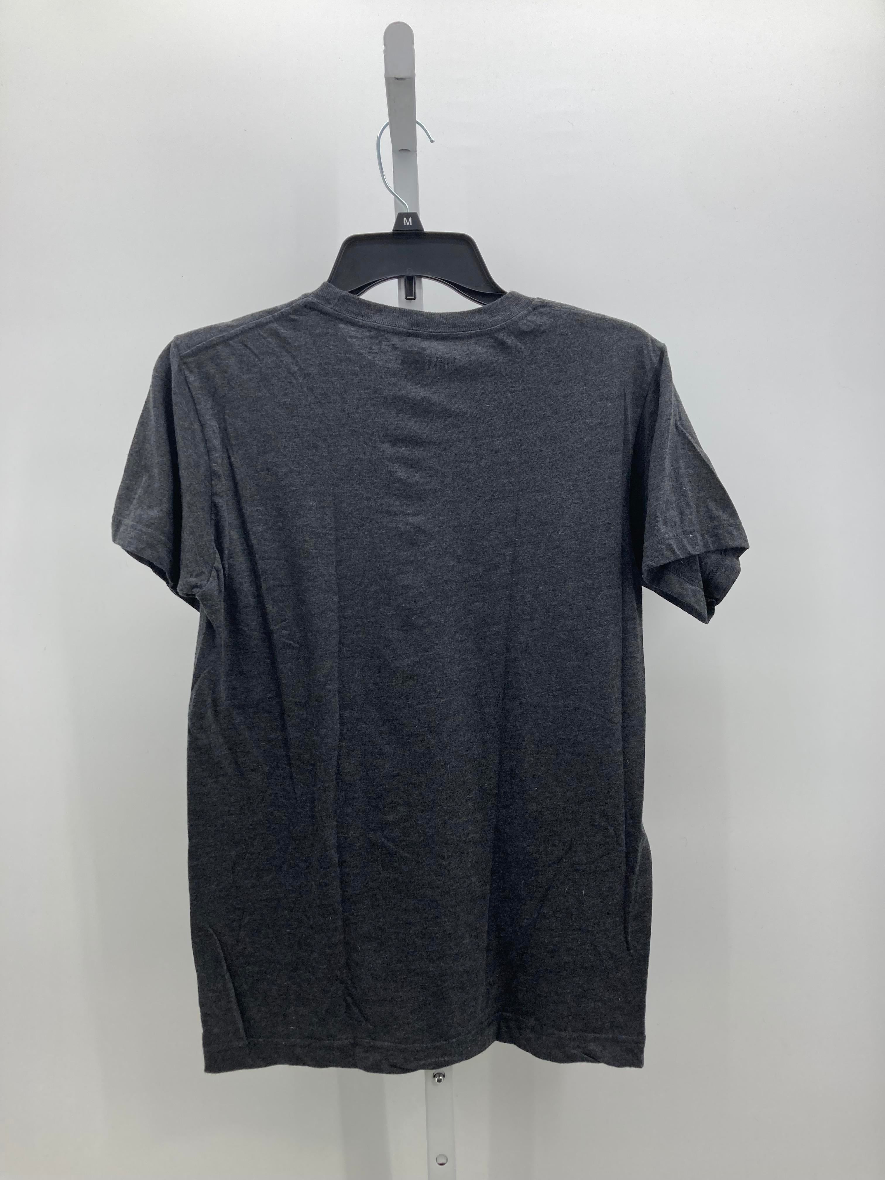 Size Medium Juniors Short Sleeve Shirt
