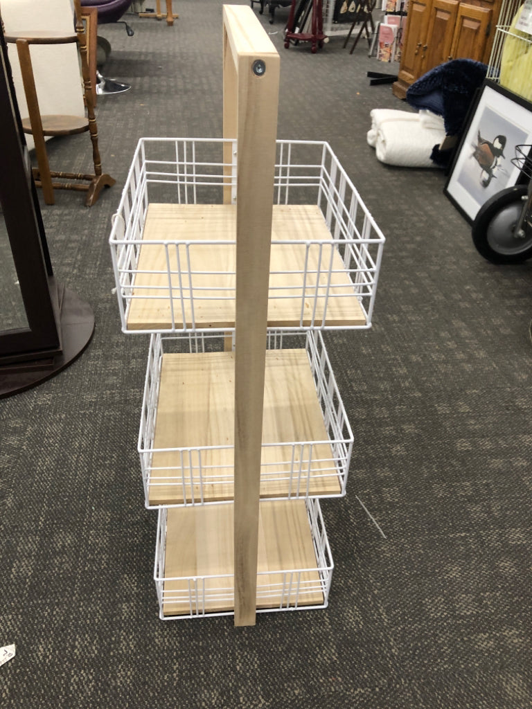 3-TIER BLONDE WOOD ORGANIZER.
