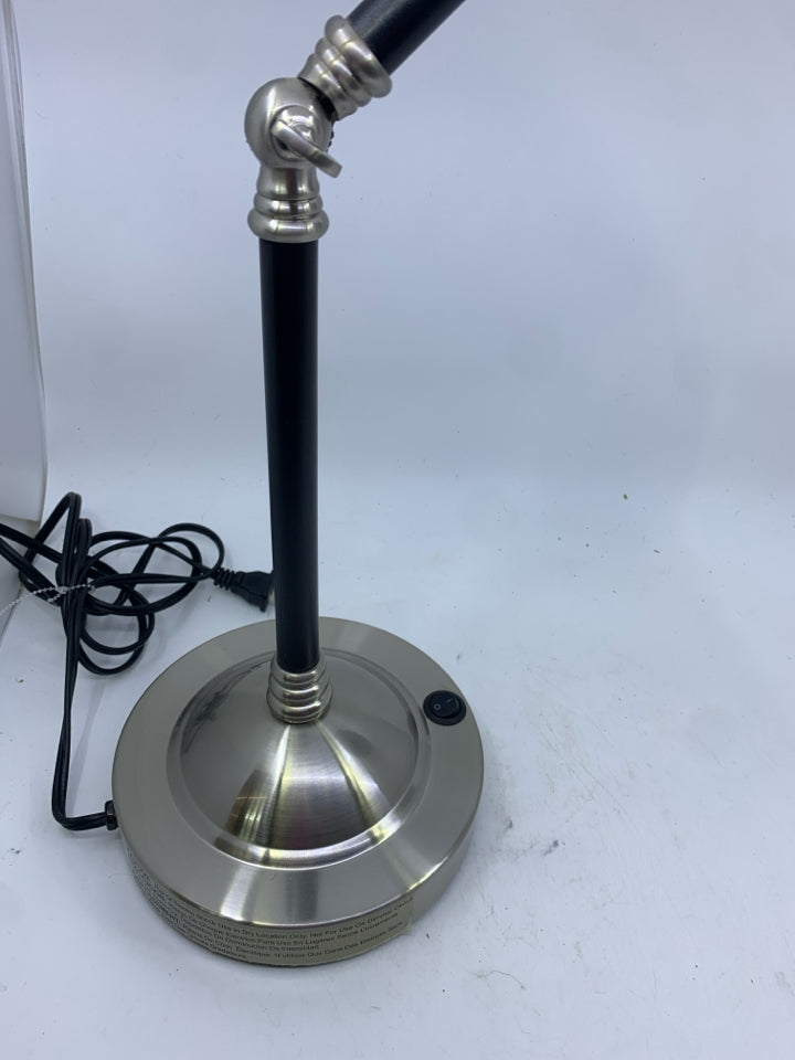 SILVER SUNLIGHT LAMP- LIGHTS OF AMERICA.