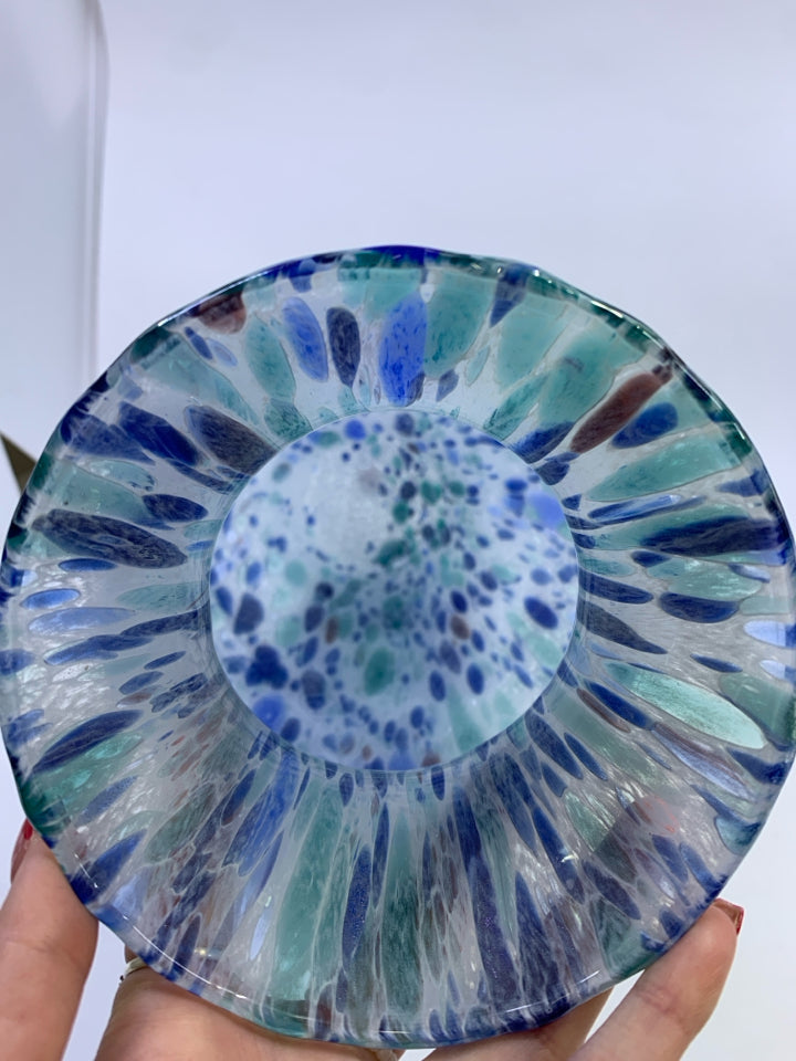 BLUE SPECKLED GLASS VASE.