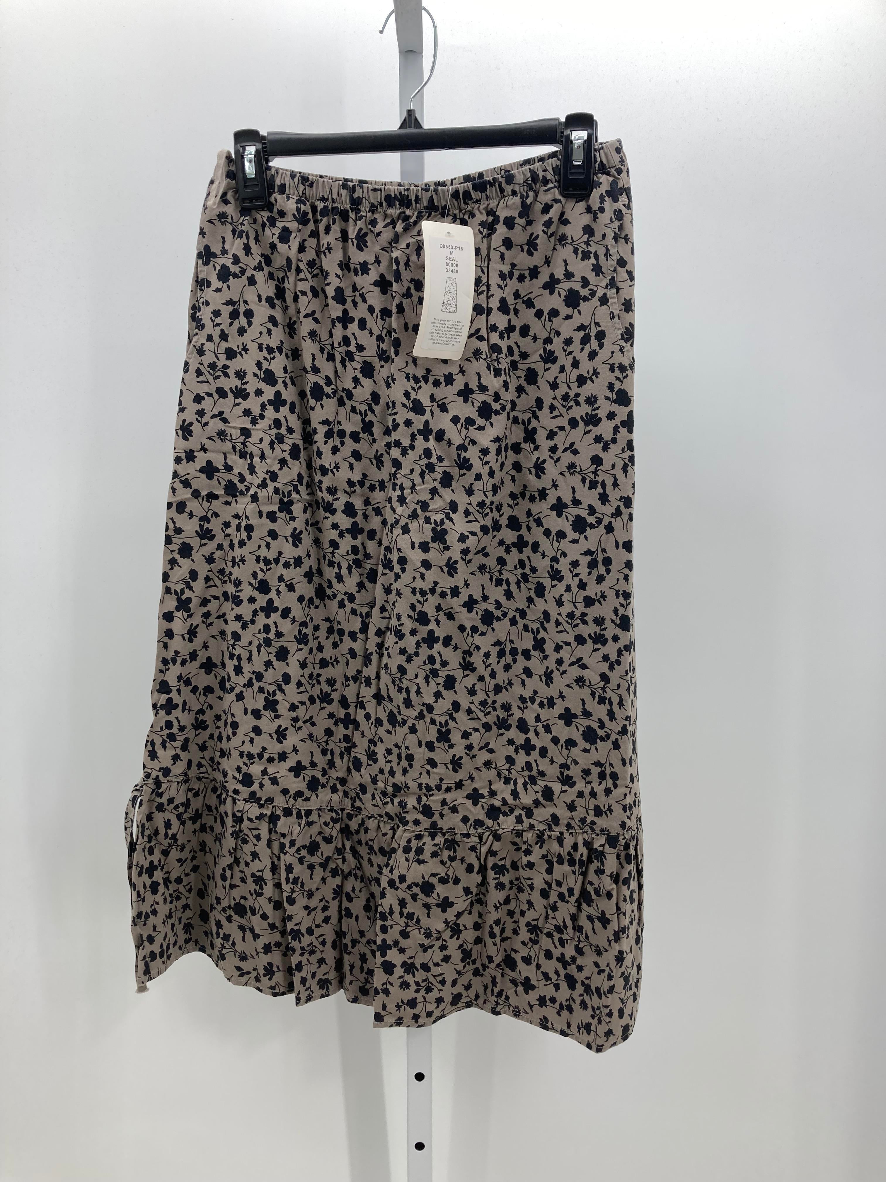 Size Medium Misses Skirt