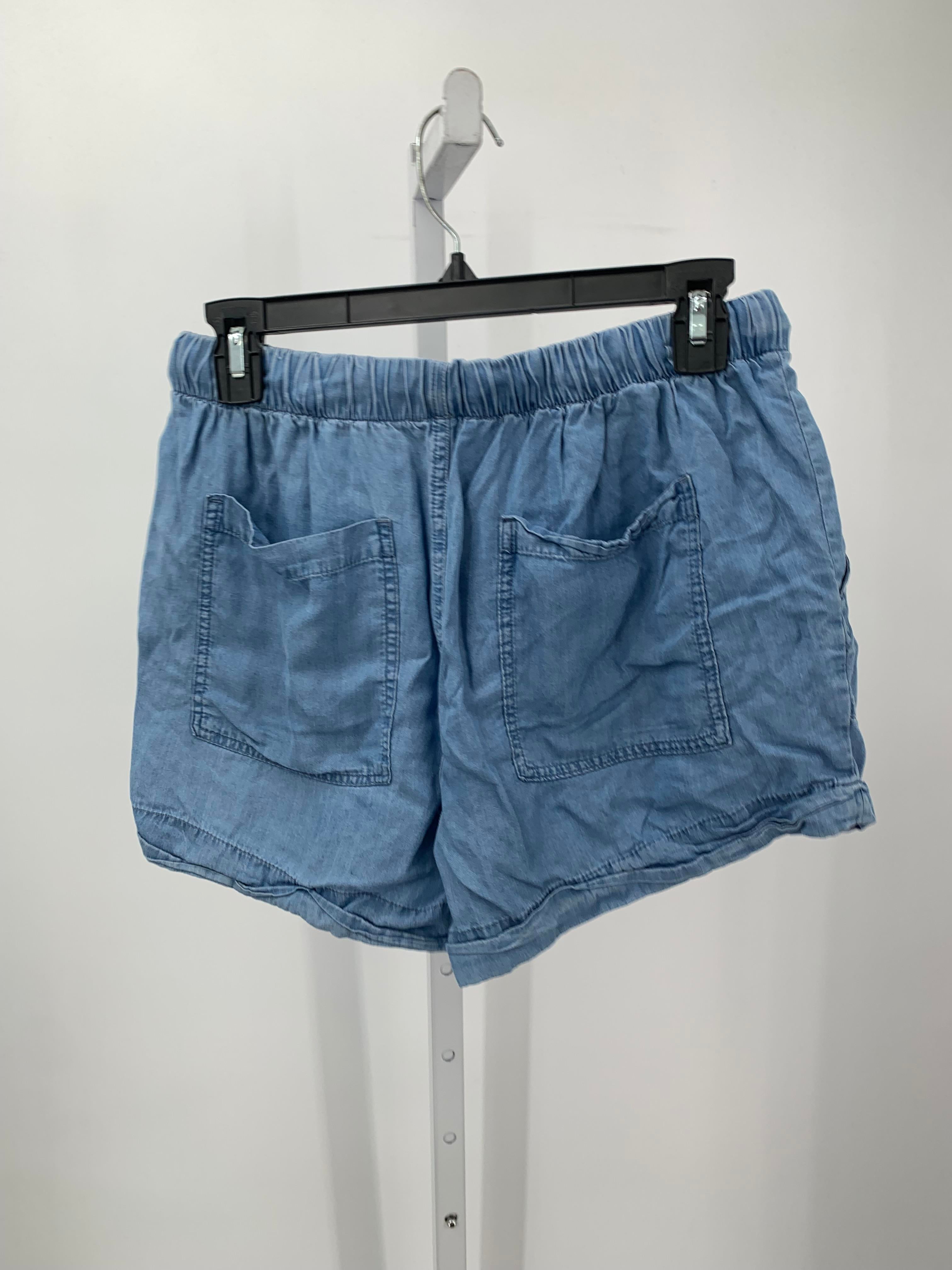 Love Tree Size Large Juniors Shorts
