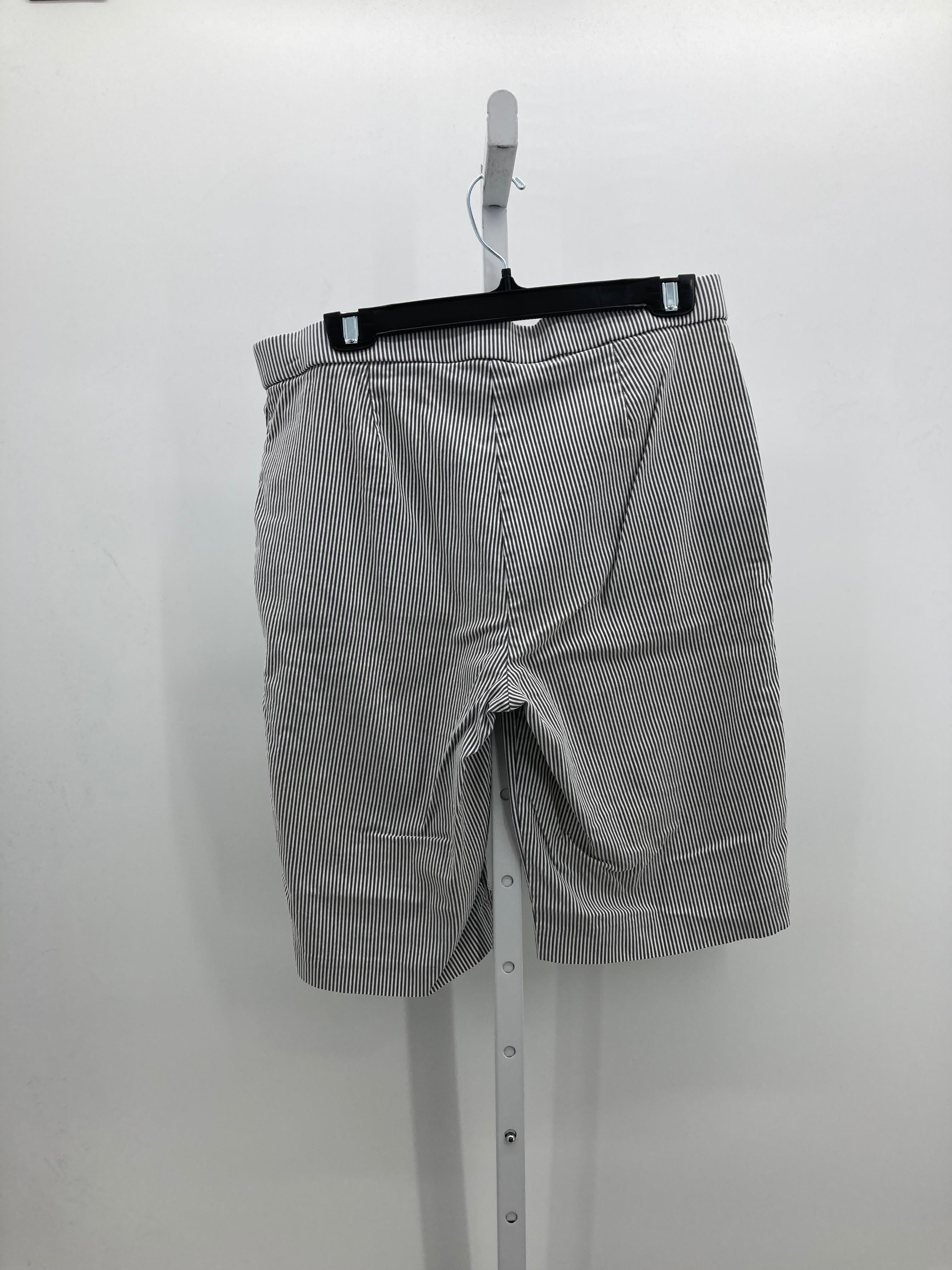 Liz Claiborne Size Large Misses Shorts