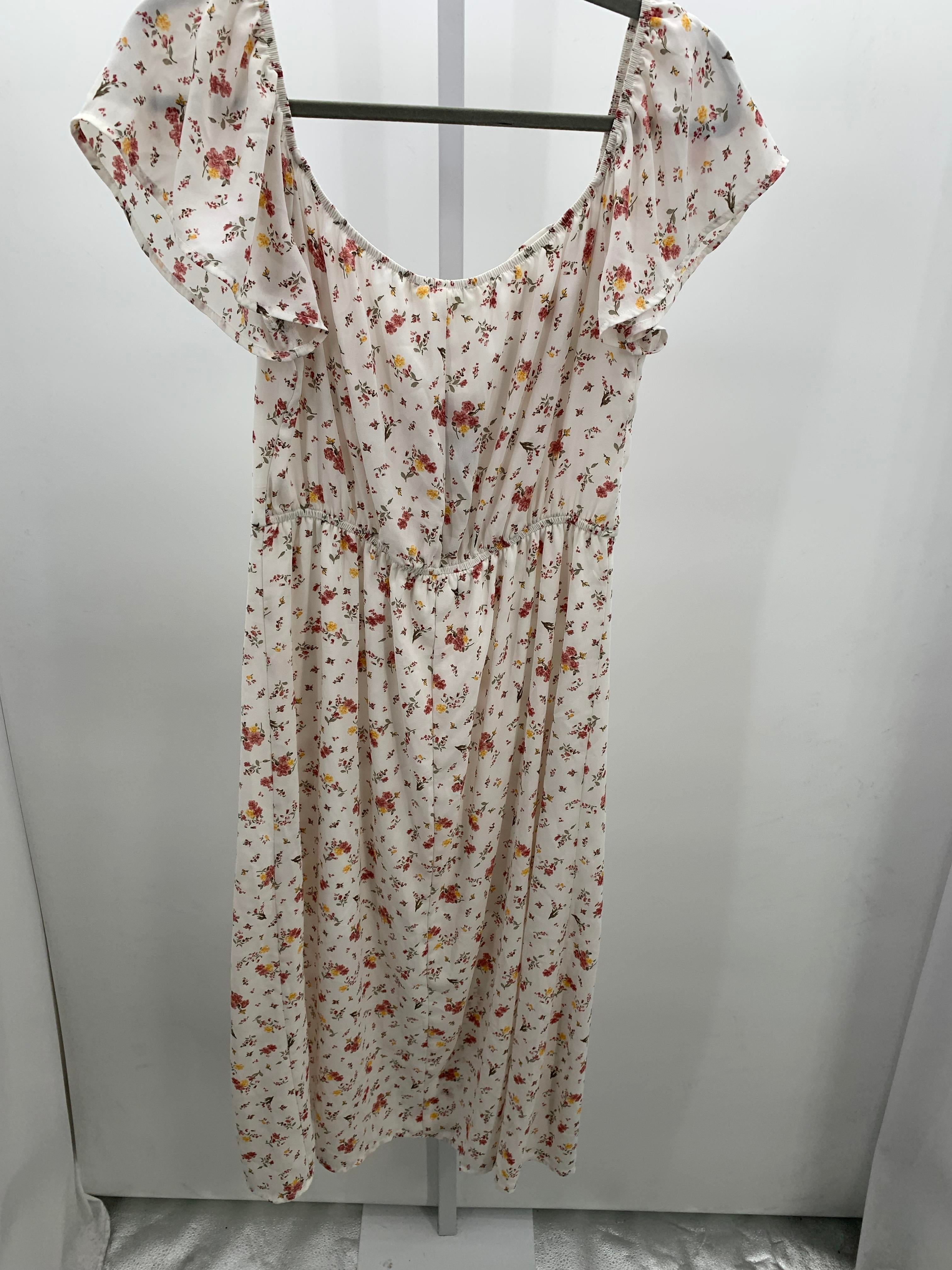 Size Small Juniors Short Sleeve Dress