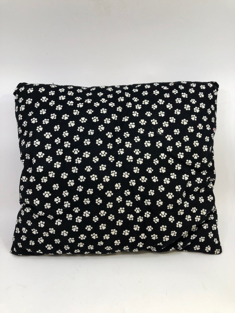 PUPPIES AND PAWPRINTS ACCENT PILLOW.