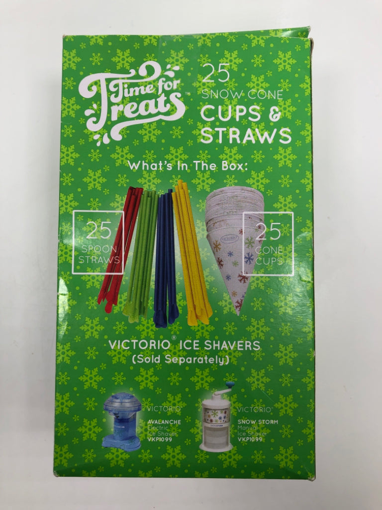NIB SNOW CONE CUPS/STRAWS.