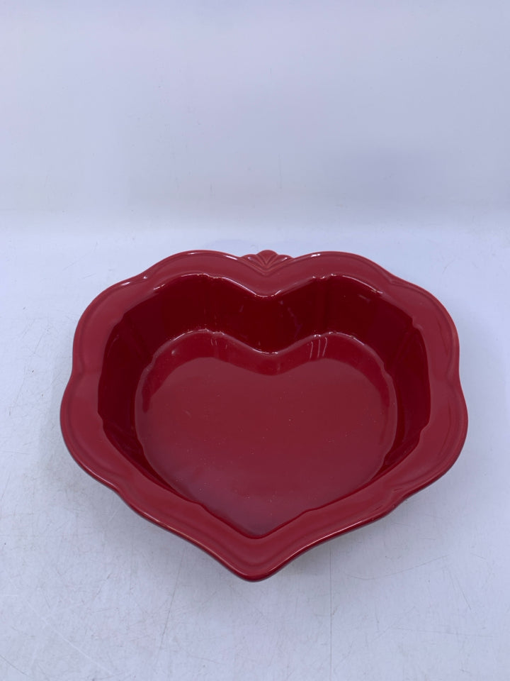 HEART SHAPED BAKING DISH.