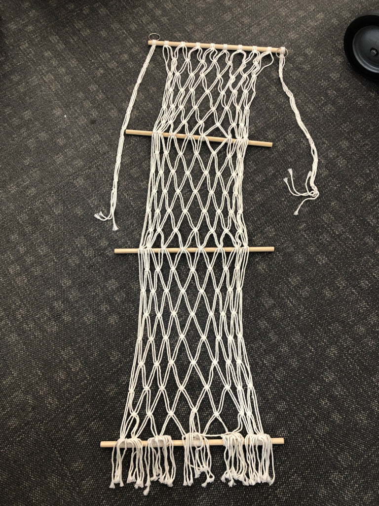 MACRAME WALL HANGING W/DOWELS.
