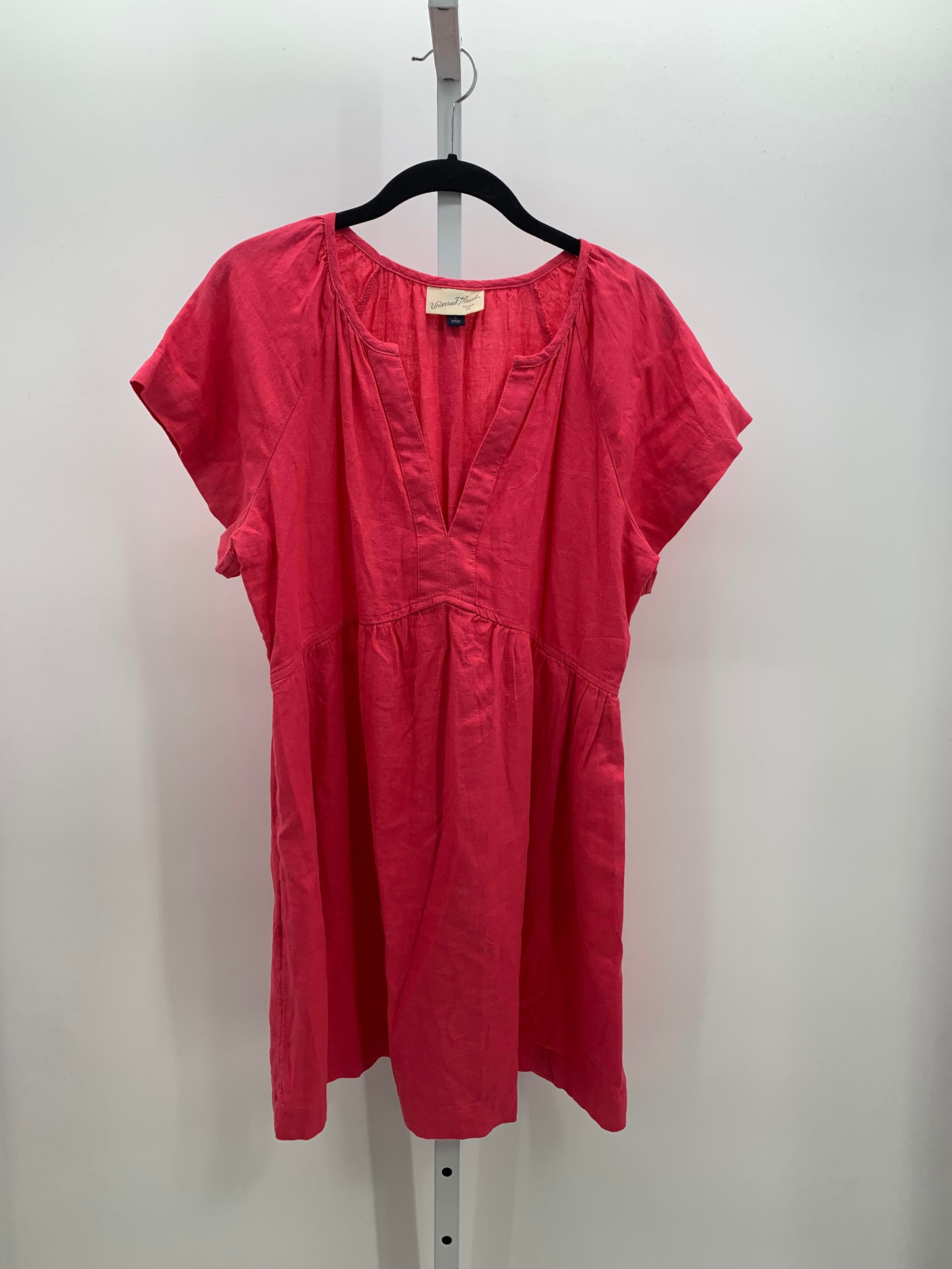 Universal Thread Size Small Misses Short Sleeve Dress