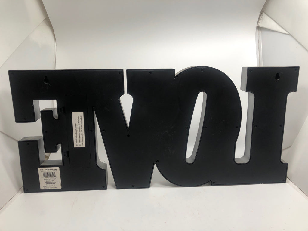 "LOVE" LIGHT-UP SIGN.