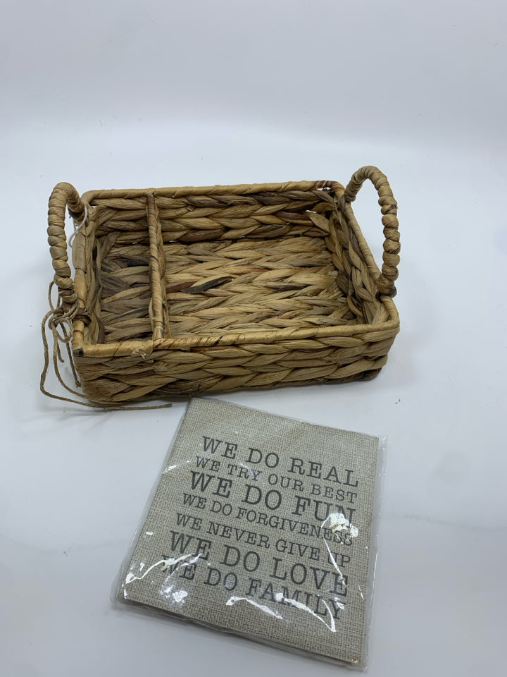 2PC WICKER NAPKIN HOLDER W/NAPKINS.