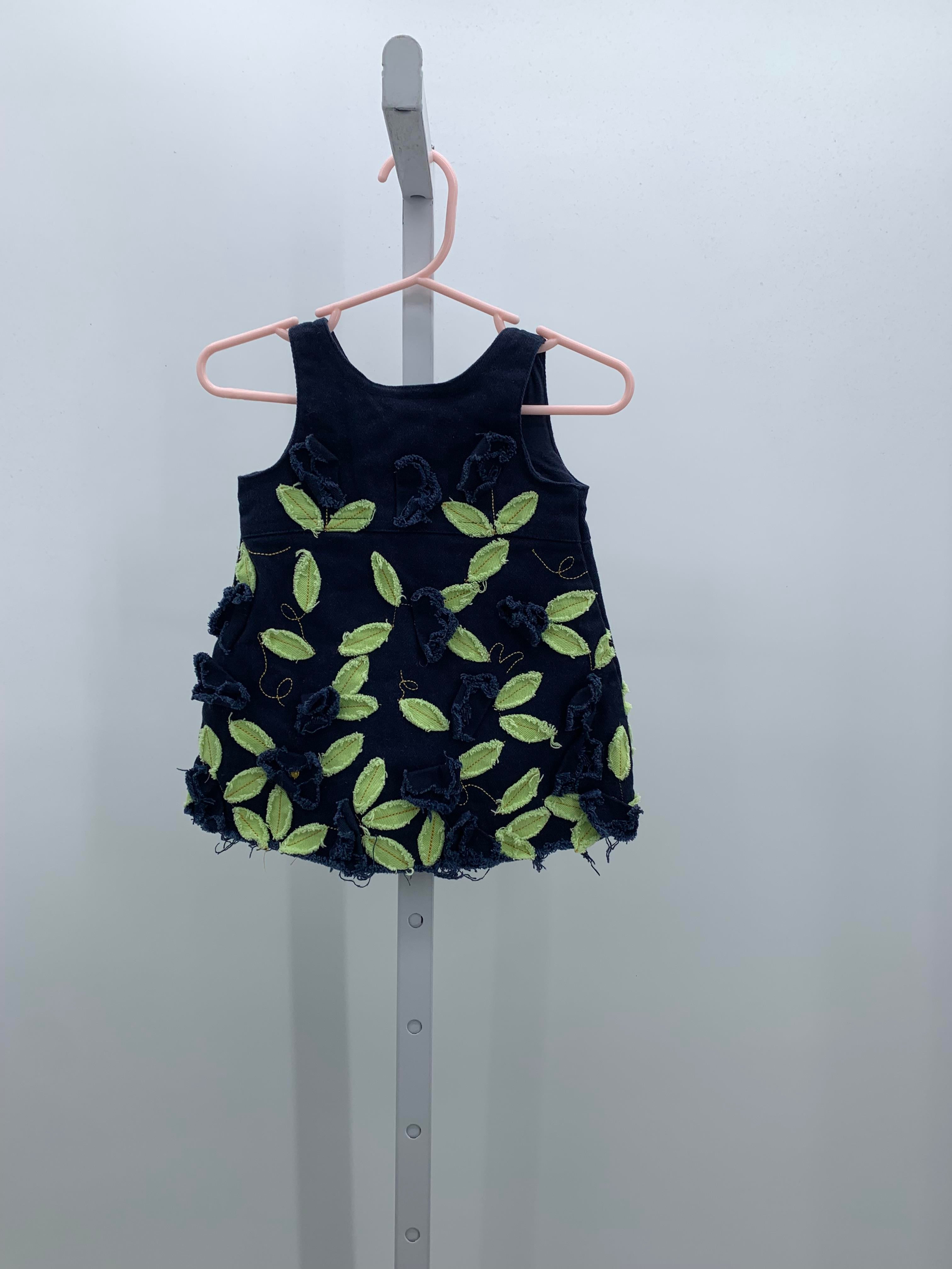truly scrumptious Size 6 Months Girls Sleeveless Dress