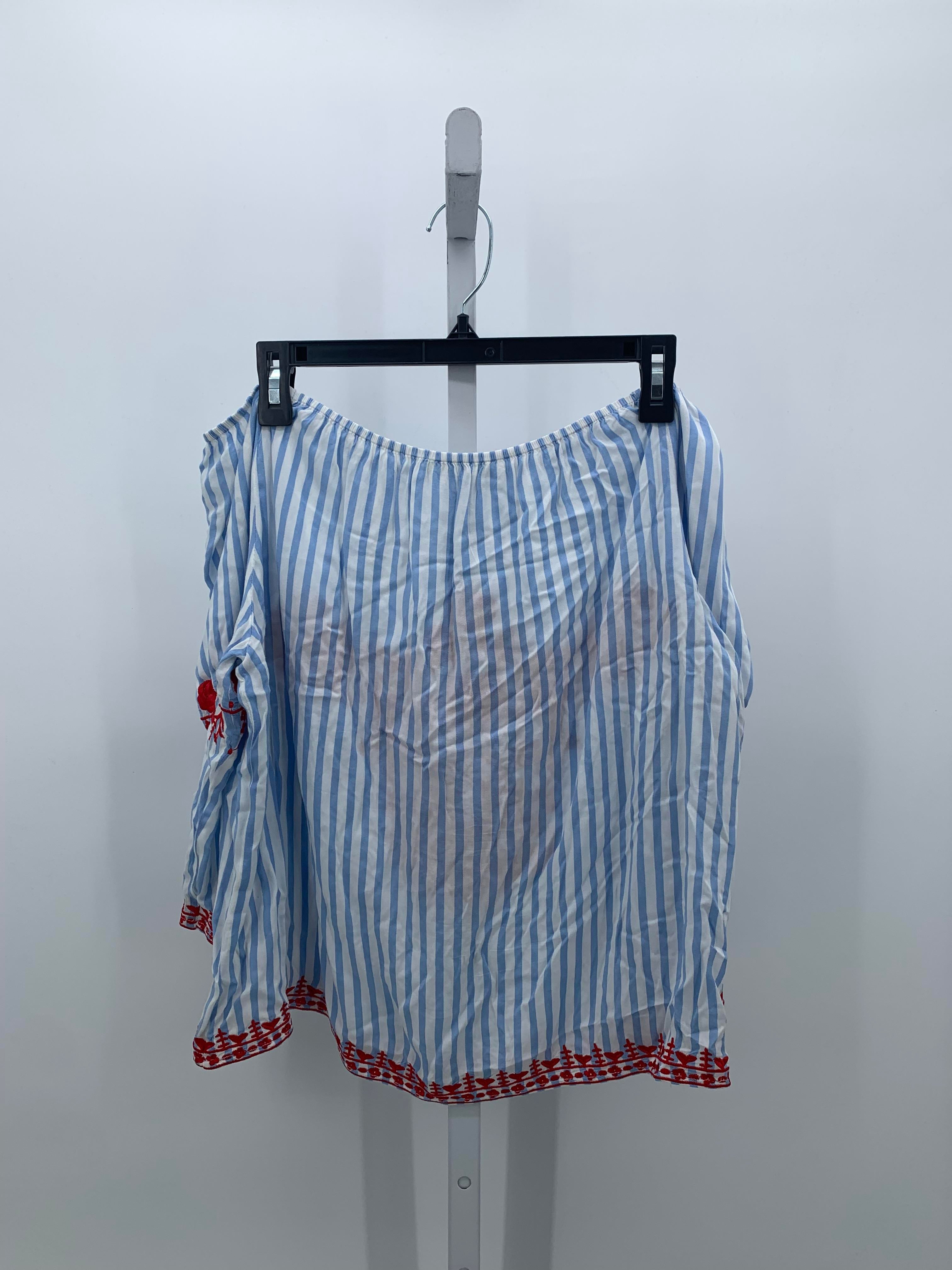 Size Large Misses 3/4 Sleeve Shirt