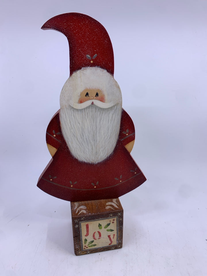 WOOD SANTA "JOY" BLOCK.