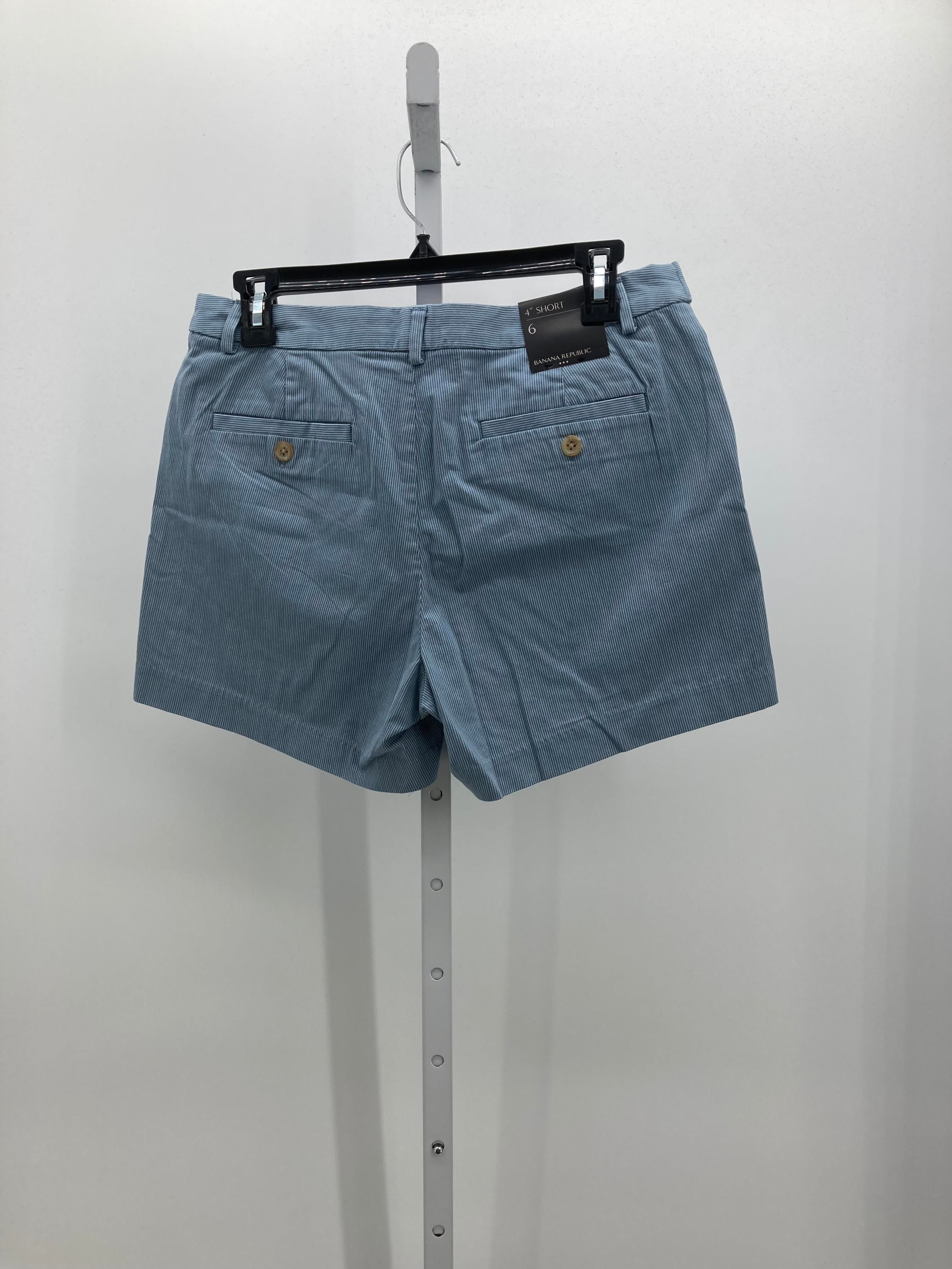 Banana Cabana Size 6 Misses Shorts