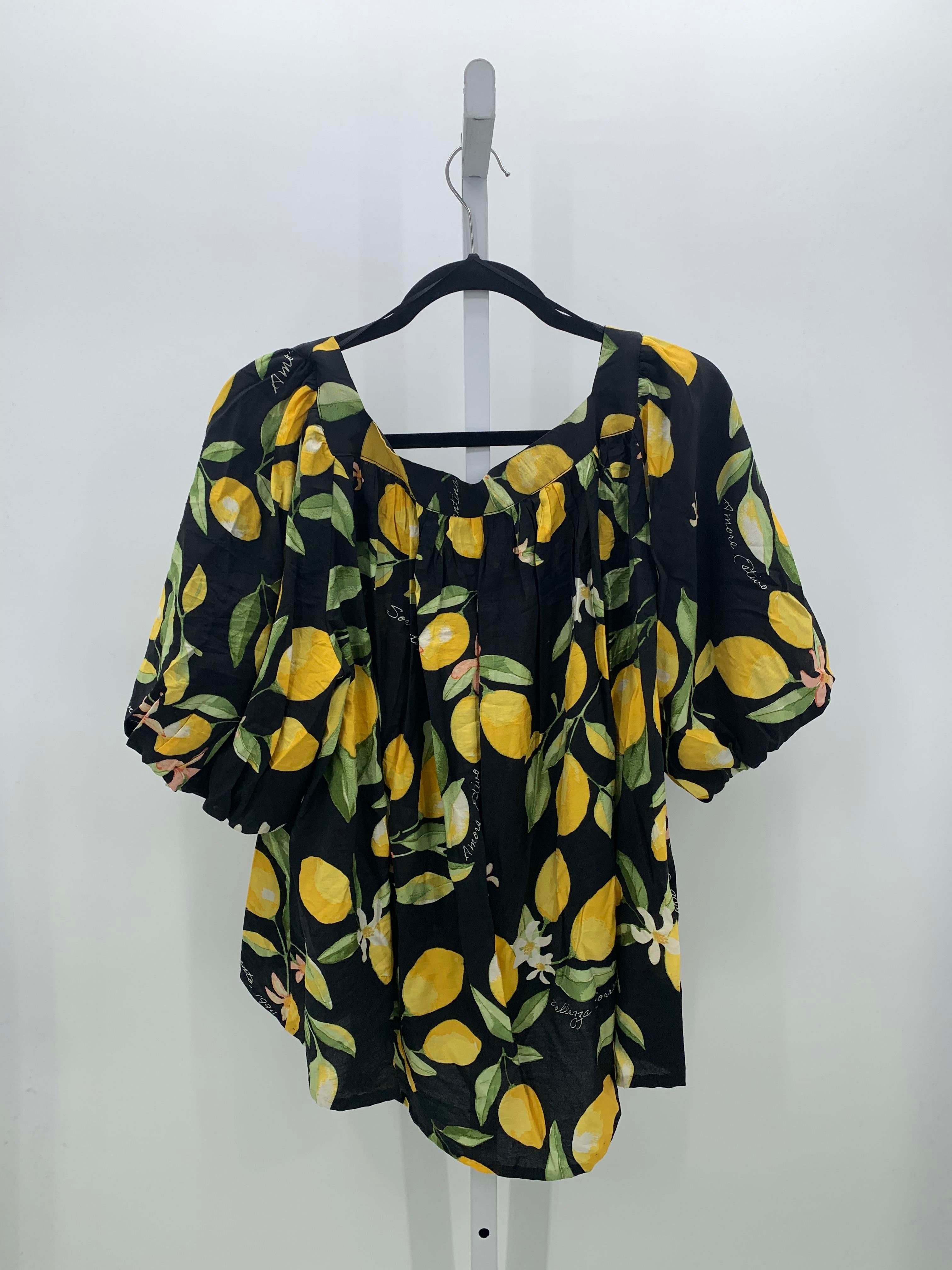 H&M Size Large Misses Short Sleeve Shirt
