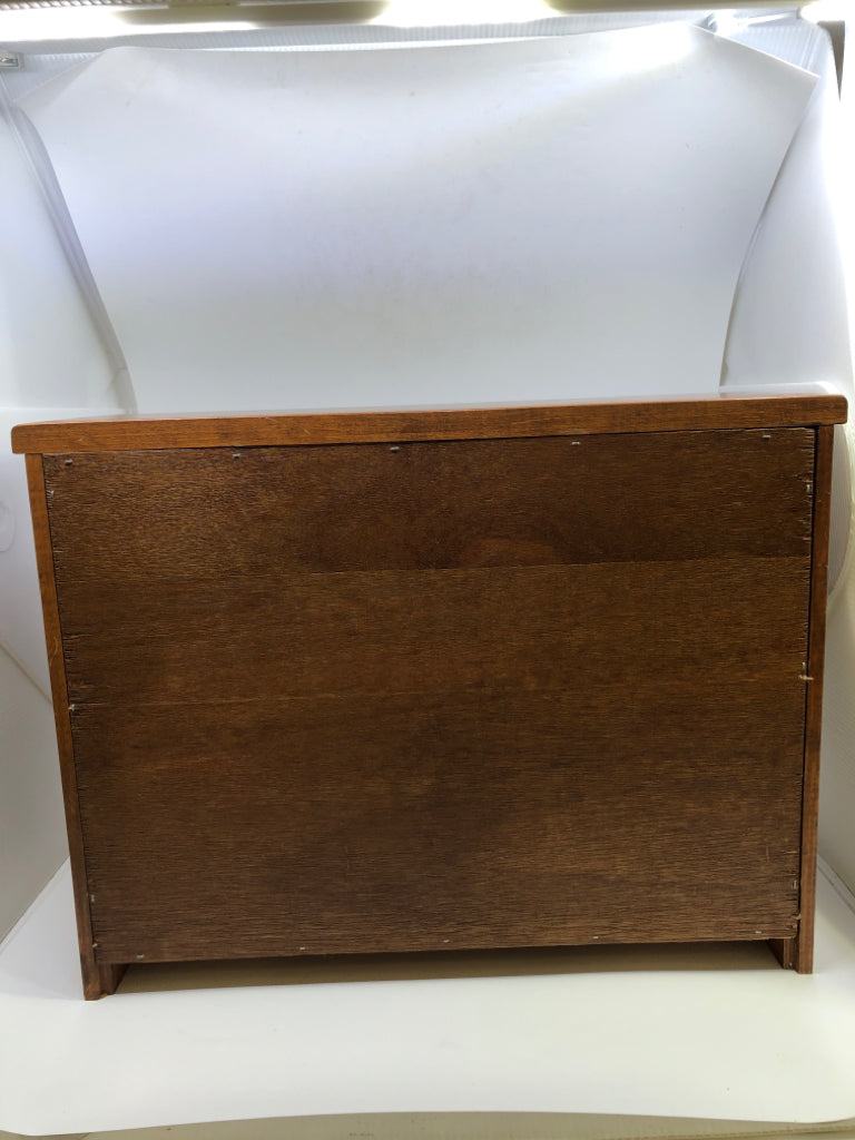 VTG COUNTRY PUNCHED TIN BREAD BOX W/ SHELF DIVIDER.