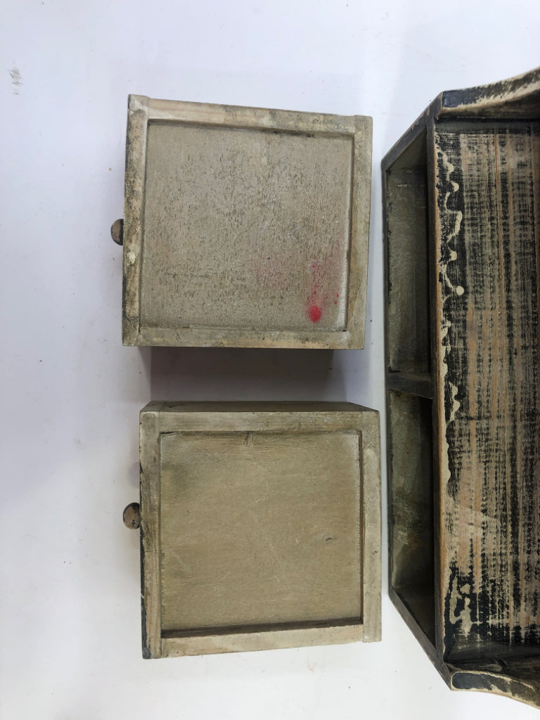 SMALL CREAM DISTRESSED MINI CABINET W DRAWERS.