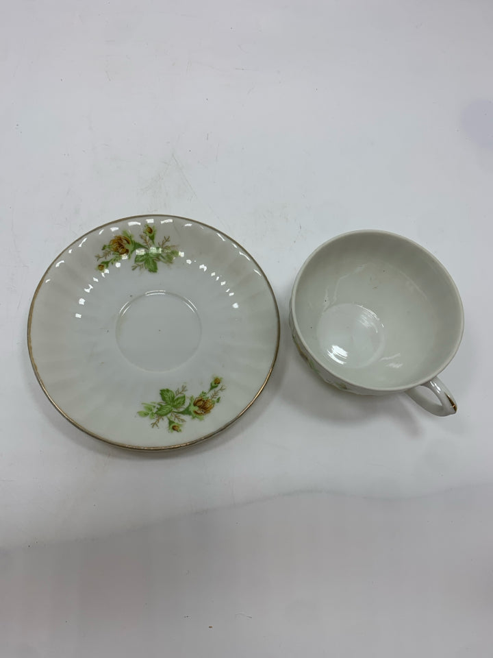 VTG BROWN FLOWER GREEN LEAVES JAPANESE CUP/SAUCER.