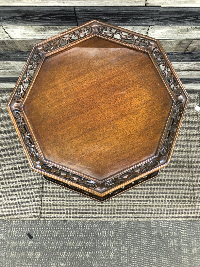 2 VTG TIERED CARVED WOOD TABLE.