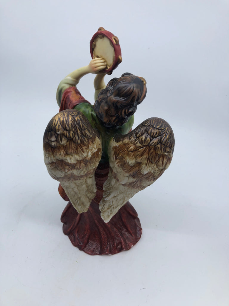 VTG ANGEL IN GREEN DRESS PLAYING TAMBOURIN.