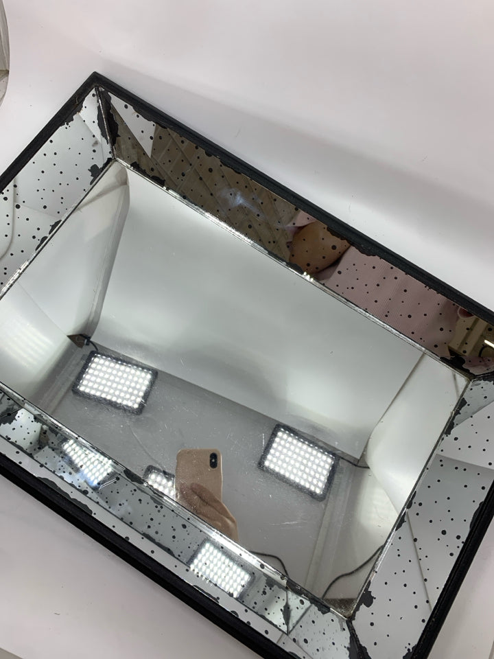 BLACK WOOD DISTRESSED MIRROR TRAY.