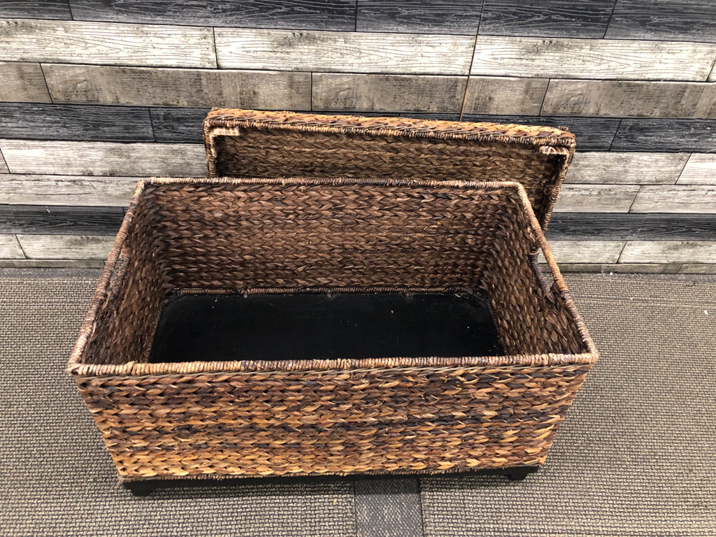 BROWN WICKER CHEST.