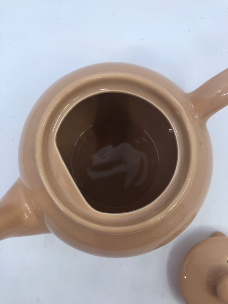 PEACH CERAMIC TEAPOT.
