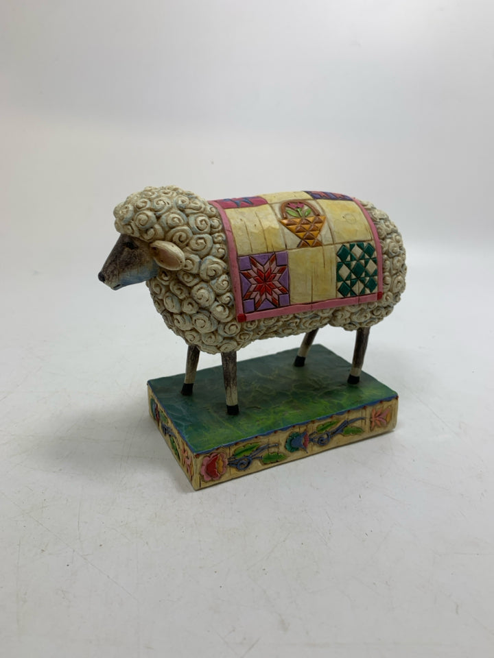 SHEEP W/ PATCHWORK QUILT PEACE IN THE VALLEY 2003.