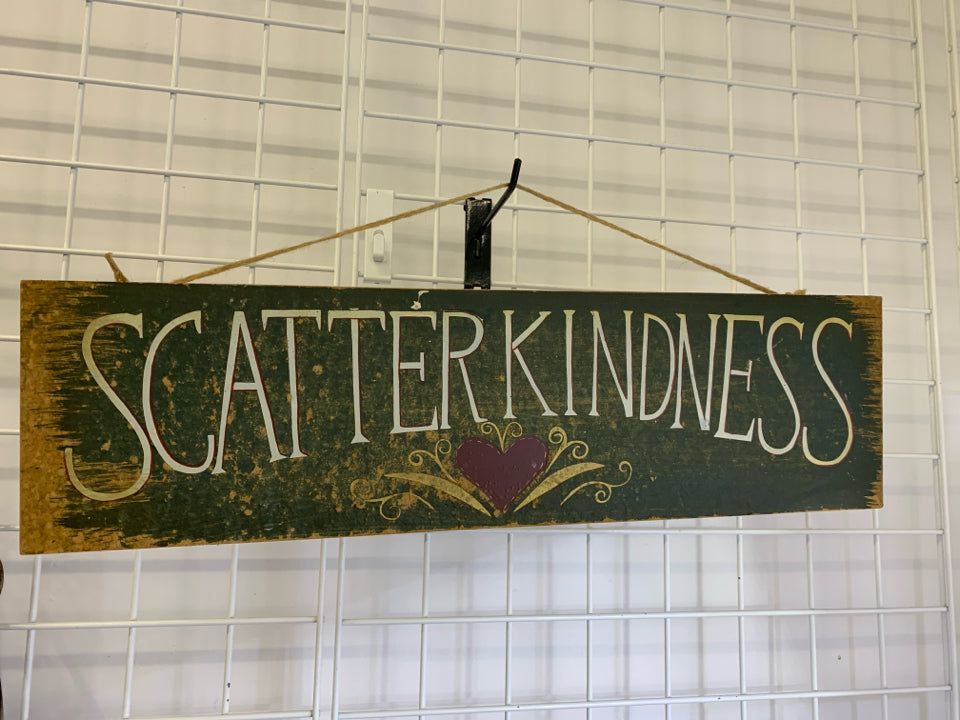 PRIMITIVE "SCATTER KINDNESS" GREEN WALL HANGING.