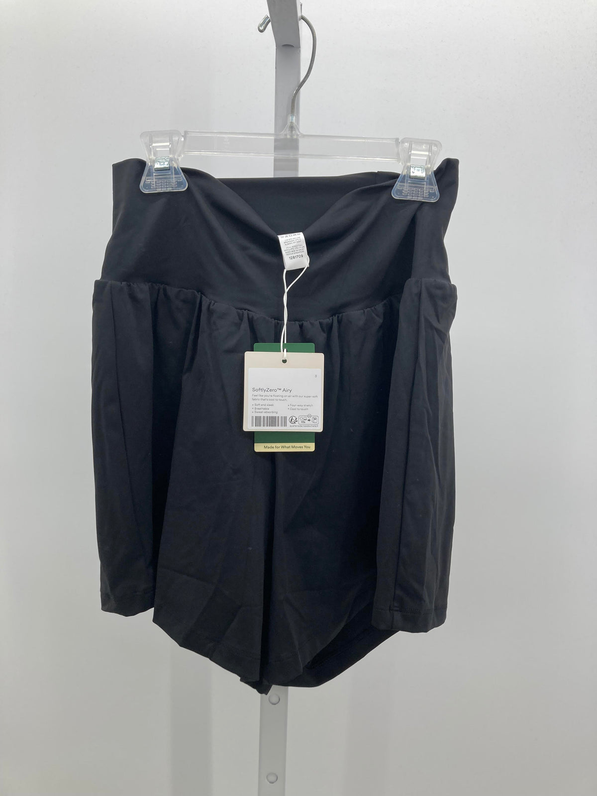 Size Medium Misses Shorts