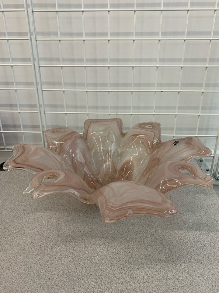 PINK SWIRL BLOWN GLASS BOWL W/RUFFLED EDGE.