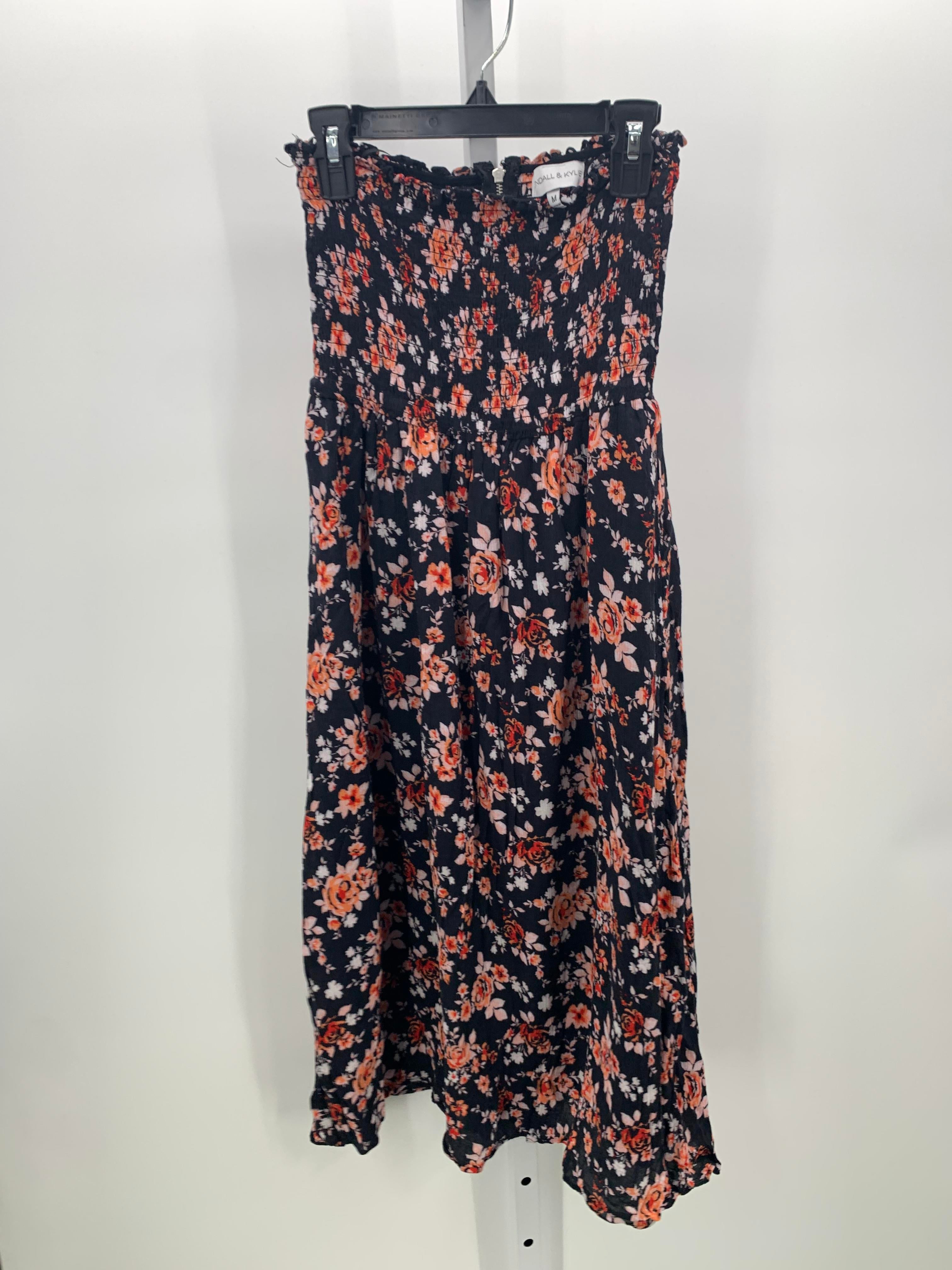 Kendall & Kylie Size Medium Juniors Skirt