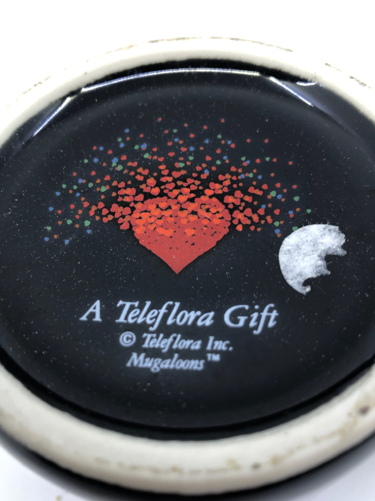 BLACK W RED HEART MUG.