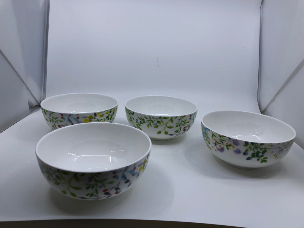 4 TIVOLI GARDEN WHITE WILD FLOWER BOWLS.