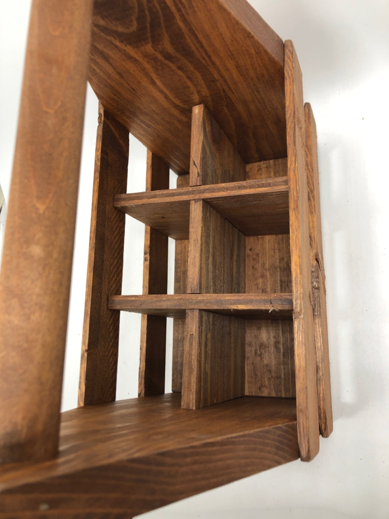 WOOD BOTTLE CRATE W/BOTTLE OPENER.