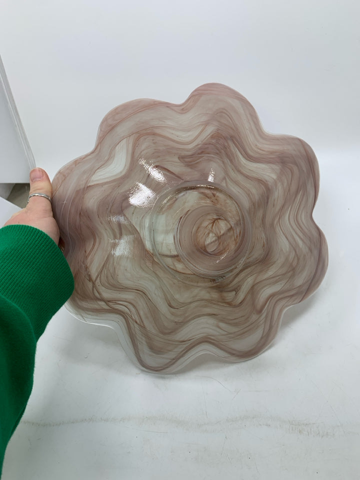 GLASS FAUX PINK MARBLE BOWL SCALLOP EDGE.