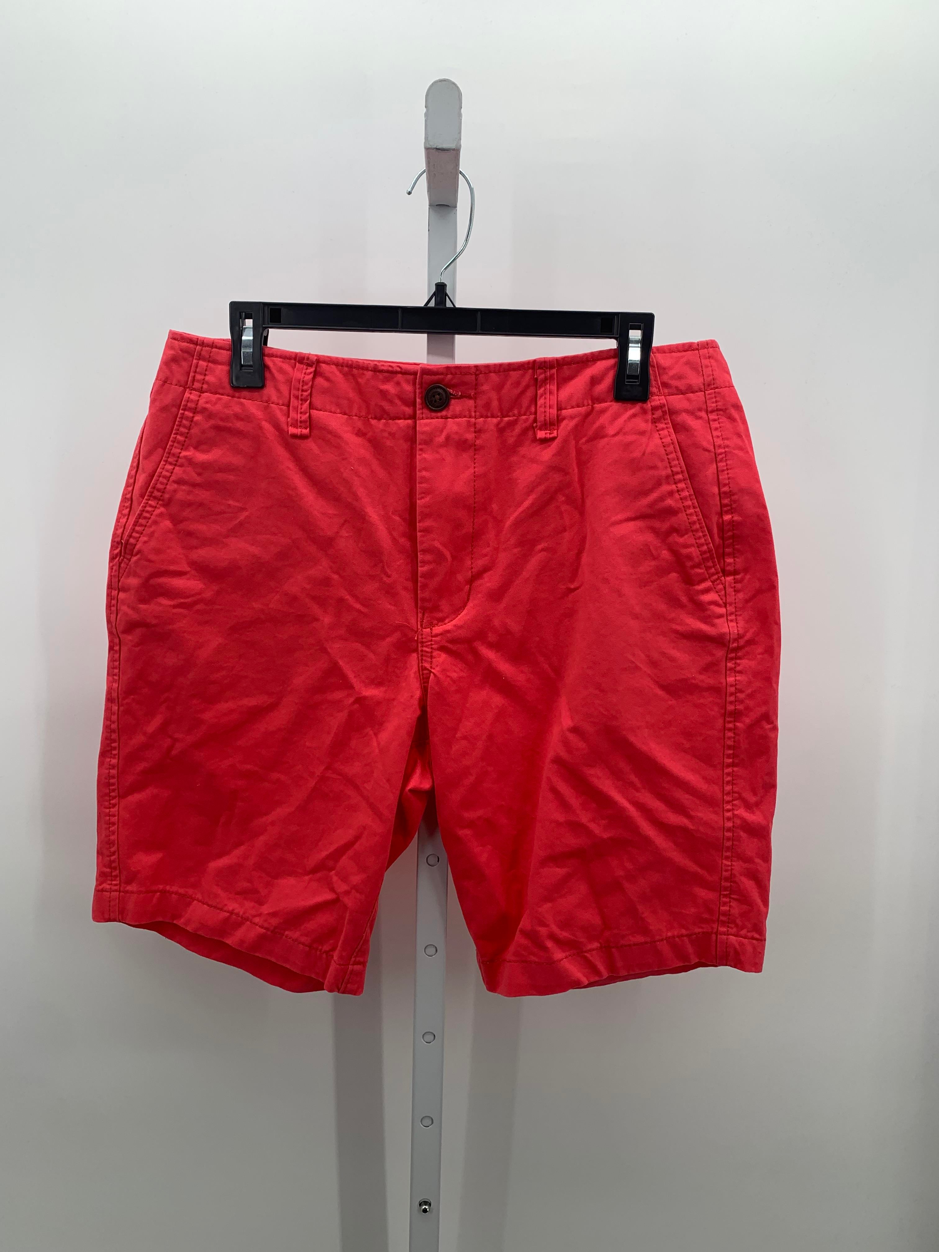 KHAKI SHORTS