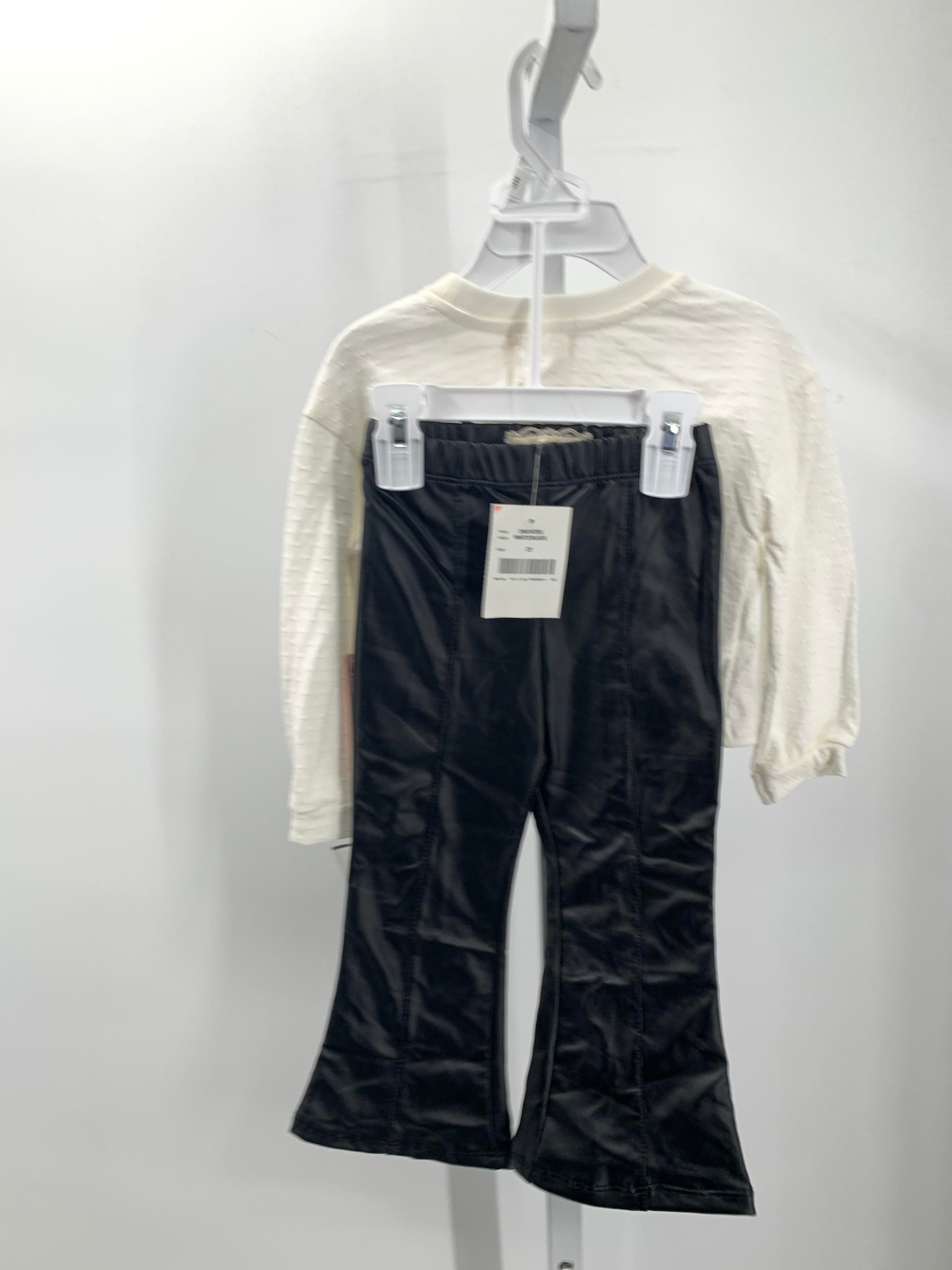 BTween Size 2T Girls 2 Pieces