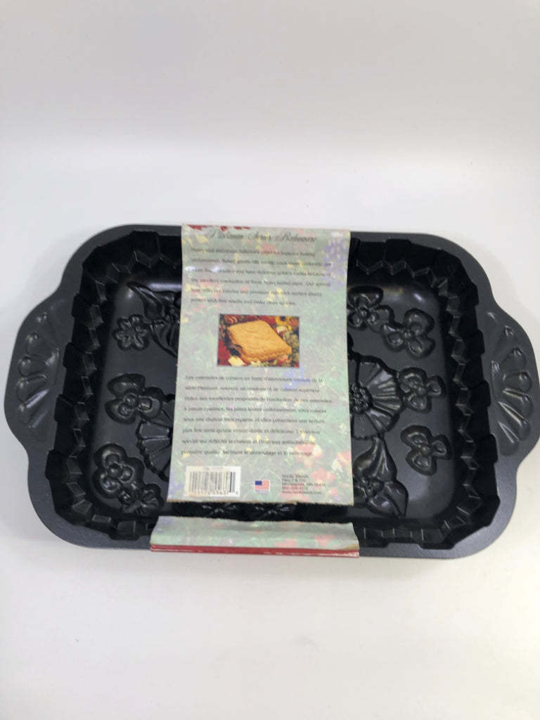 NEW WILDFLOWER PAN- 10 CUP.