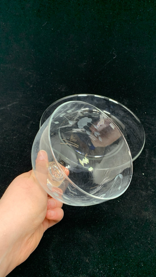GLASS DOME SERVER.