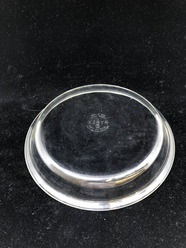 CLEAR GLASS PIE PLATE.