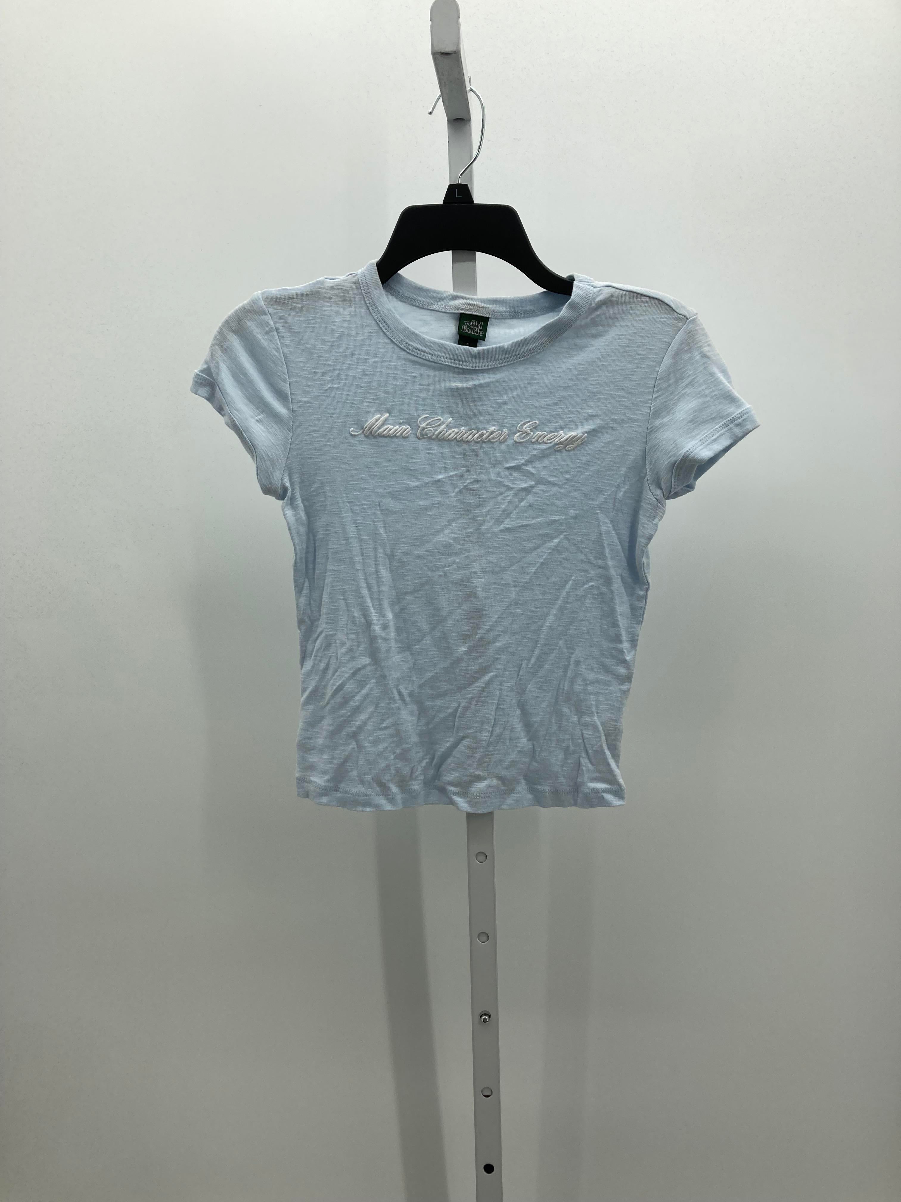Wild Fable Size Medium Juniors Short Sleeve Shirt