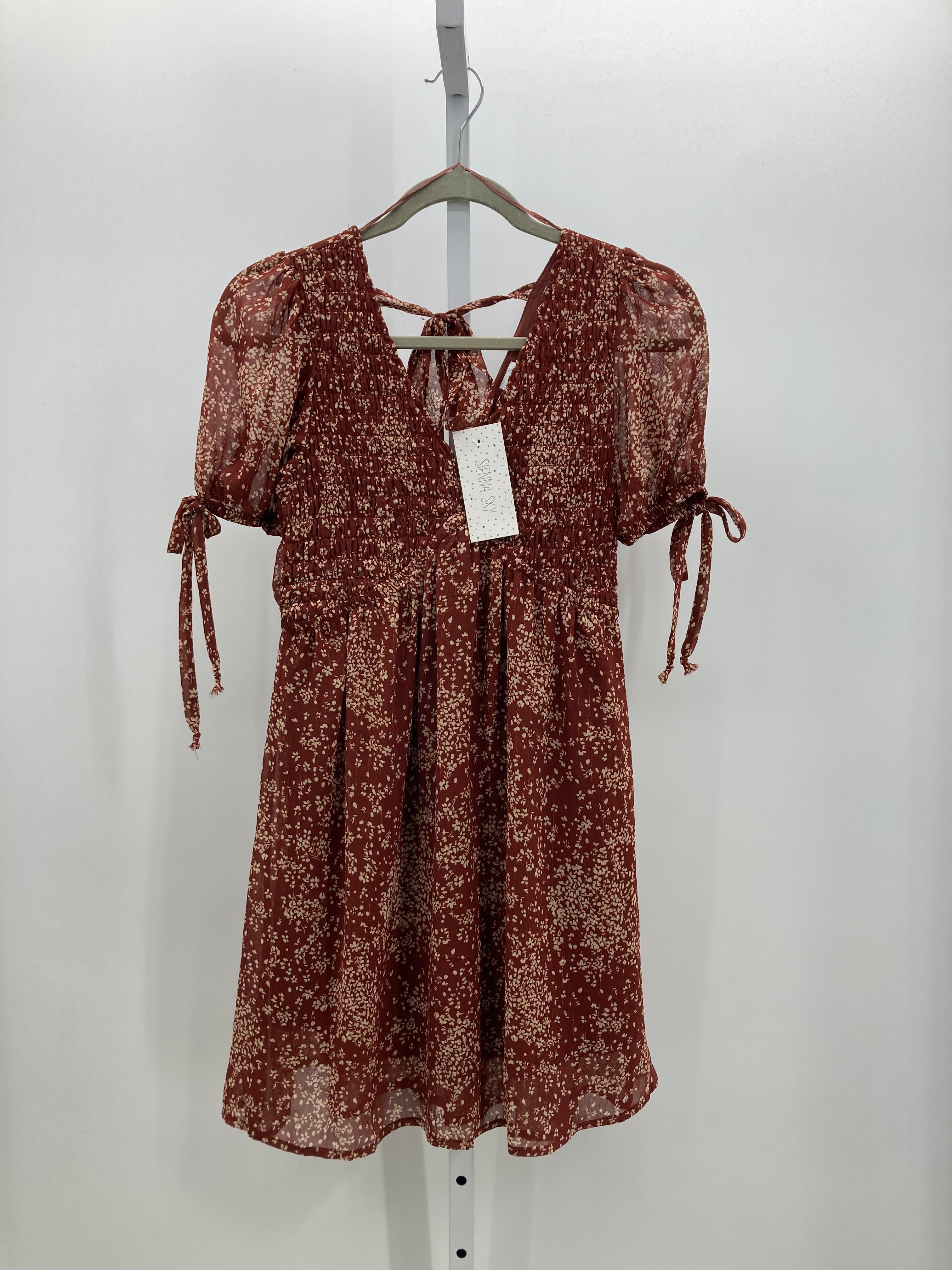 Size Small Juniors Short Sleeve Dress