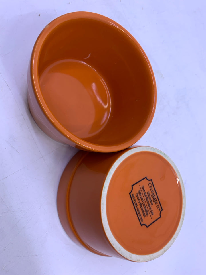 2 ORANGE DESSERT DISHES.