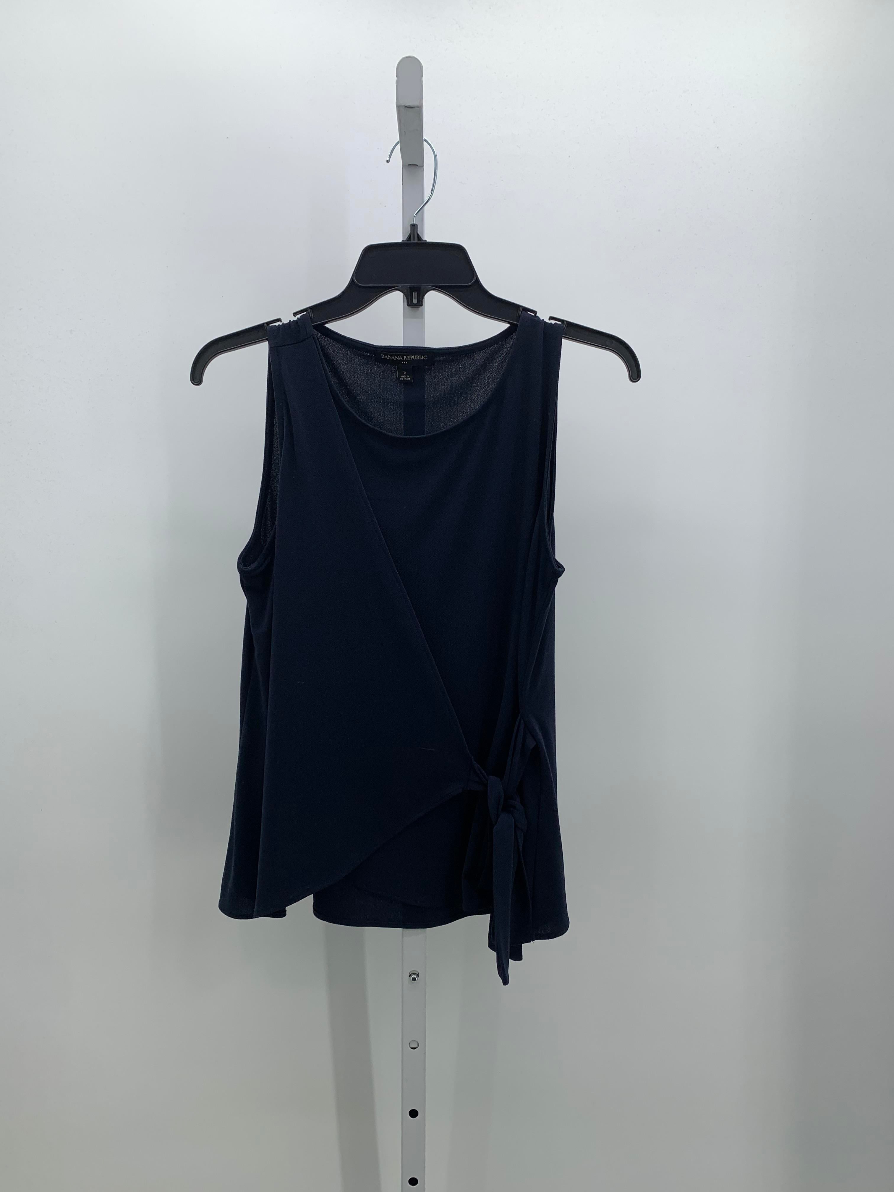 Banana Republic Size Small Misses Sleeveless Shirt