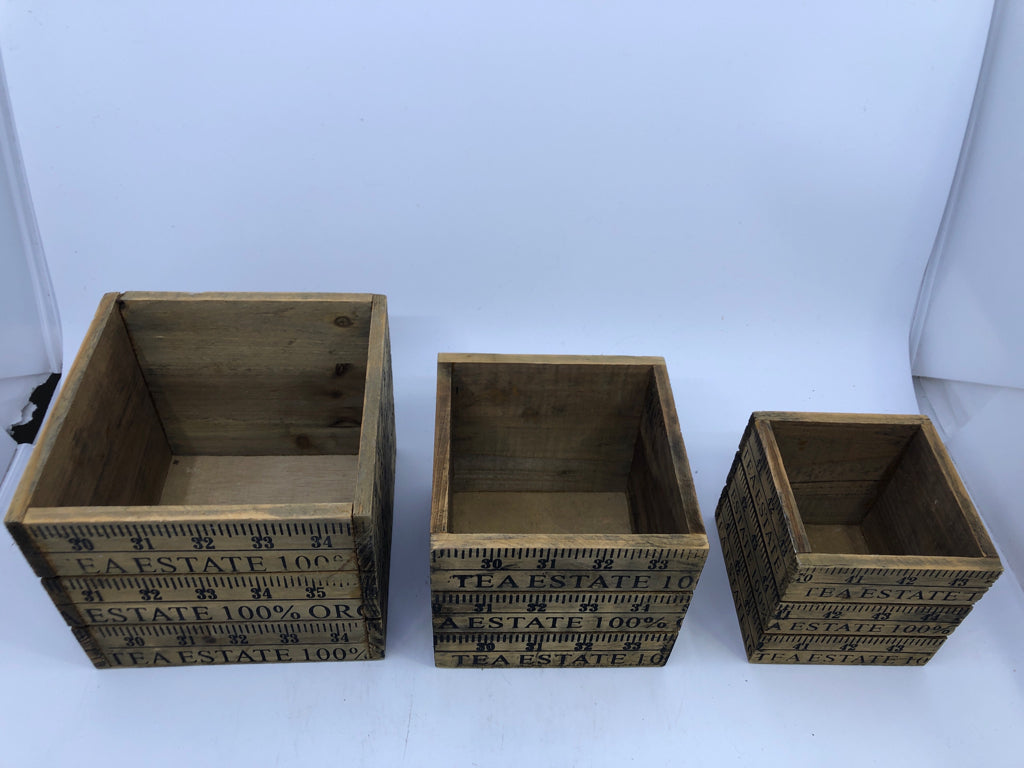 3 SQUARE WOOD NESTING BOXES RULER DETAIL.